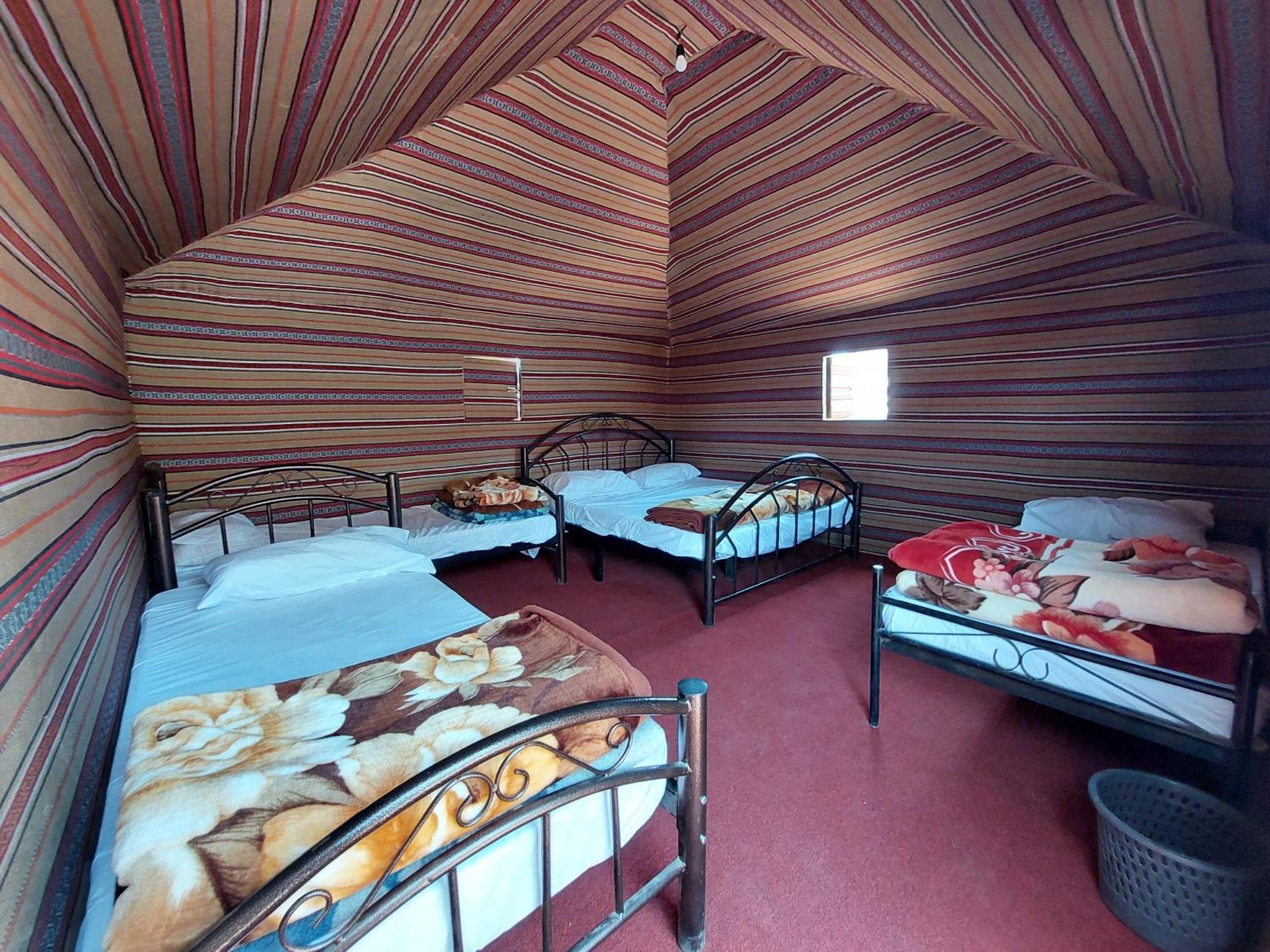 Bedouin Future Camp Hotel Wadi Rum Room photo